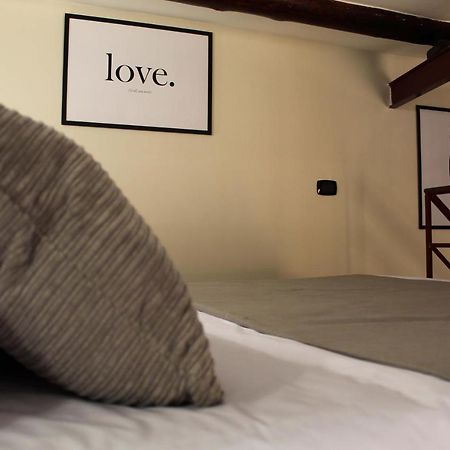 Apartmán Pedamentina Pulcinella Loft Neapol Exteriér fotografie