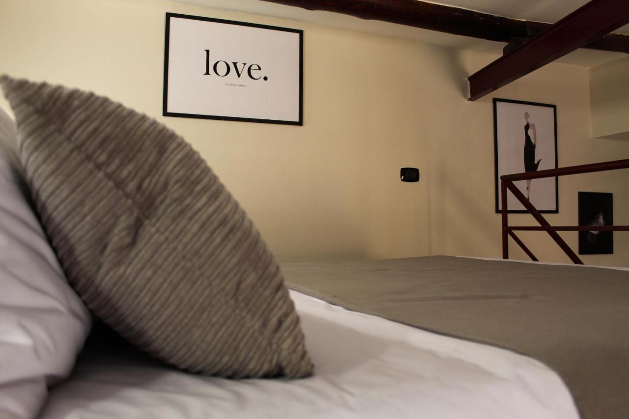 Apartmán Pedamentina Pulcinella Loft Neapol Exteriér fotografie